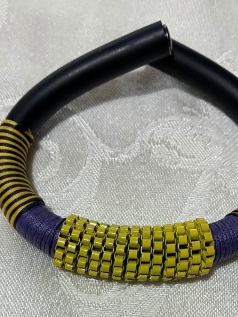 Cool bracelet, flexible plastic, metal chain wrap, ribbon wrap, adjustable size